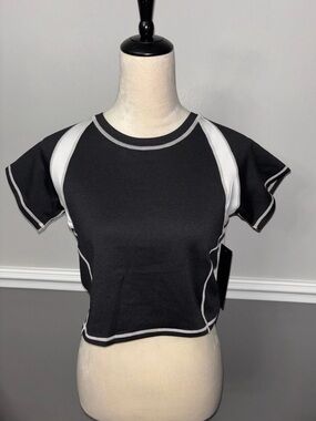 Mono b Black & White Contrast Super Soft Crop Tee - Women Tops